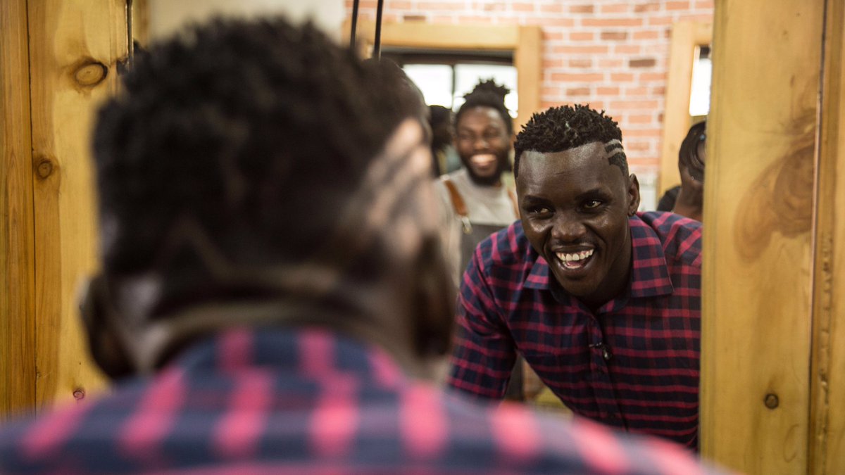LlynchVicky's tweet photo. It’s all about the show.. the style class and interaction.... the barbershop show check it now @cheche cc @CarolRadull 

https://t.co/14RfOKi26g https://t.co/105wv4aMRX