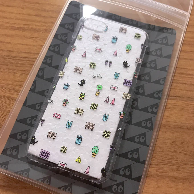 ミニミニ路地裏アイテムスマホケース、めっちゃかわいいぞ!
https://t.co/MZlP0yxdcR 