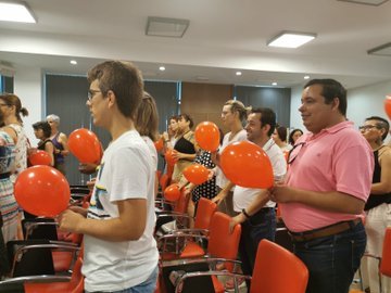 LanzaderaLP's tweet photo. #lanzaderaLP,#lanzaderadelebrija,#lanzaderadecoriadelrio,#lanzaderadelarinconada,el pasado dia 26 de Julio tuvimos una conferencia en Lebrija del conferenciante motivacional #JoseLuisFuentes-coach,cambiando nuestra actitud,tenemos el poder de cambiar las cosas,#Gracias https://t.co/Qg9dKkjtEa