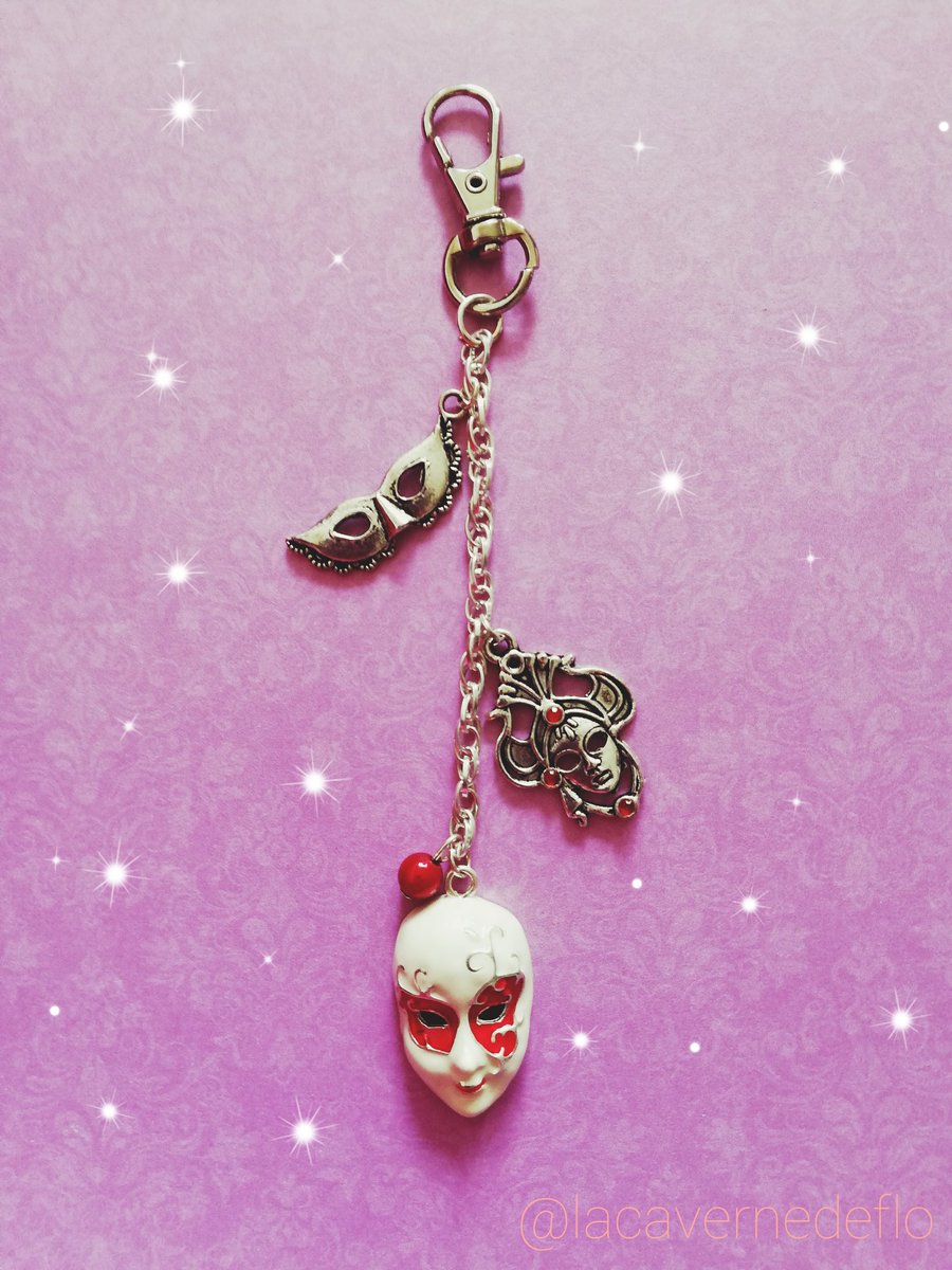 lacavernedeflo's tweet photo. Bijou de sac "Venise"

#handmade #faitmain #bijoux #girlsinparis #été2019 #Venise #italie #jewels #jewelery #jewel #masque #carnaval #fête #fantaisie #fantasy #travel #créations #lacavernedeflo #bag #handbag https://t.co/OUTZV26KXv