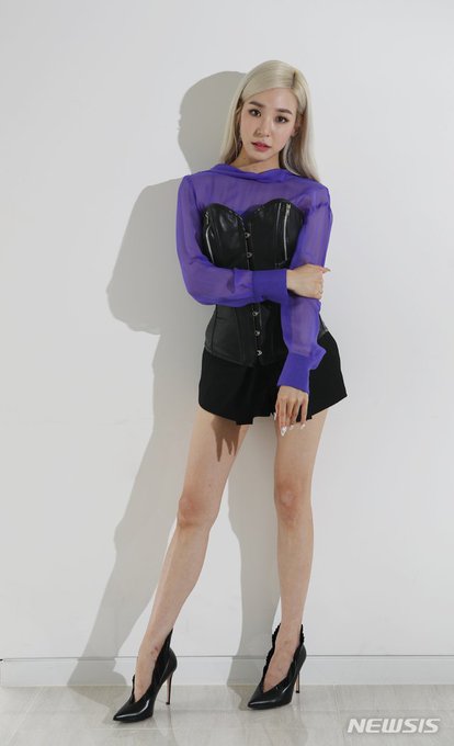 [PHOTO] Tiffany Young Newsis Interview Photo EAt9T8bUwAAfOzQ?format=jpg&name=small