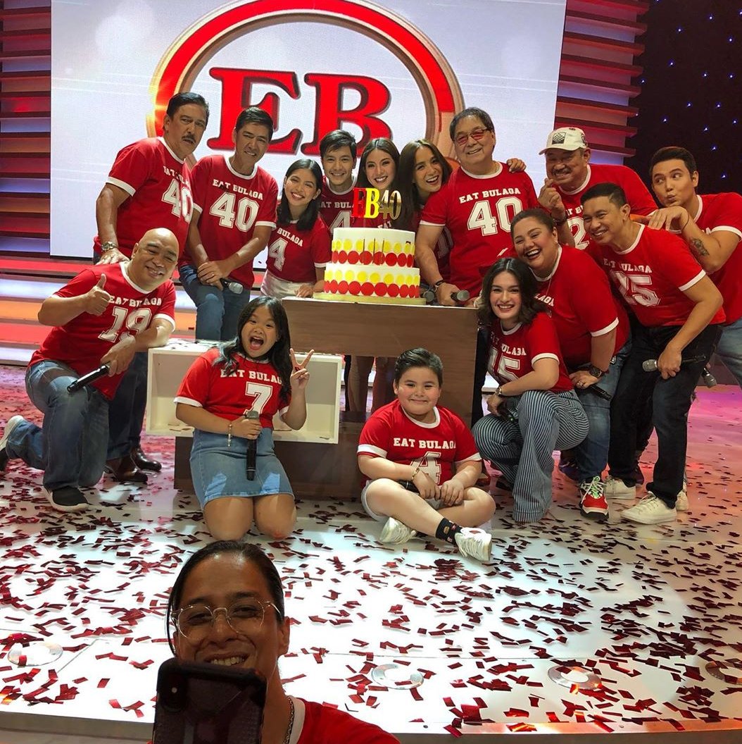 gmanetwork's tweet photo. Life begins at 40! Happy birthday, Pambansang Noontime Show @EatBulaga! ❤ #EB40

📸: @EatBulaga on IG https://t.co/XZ4kAMam8R