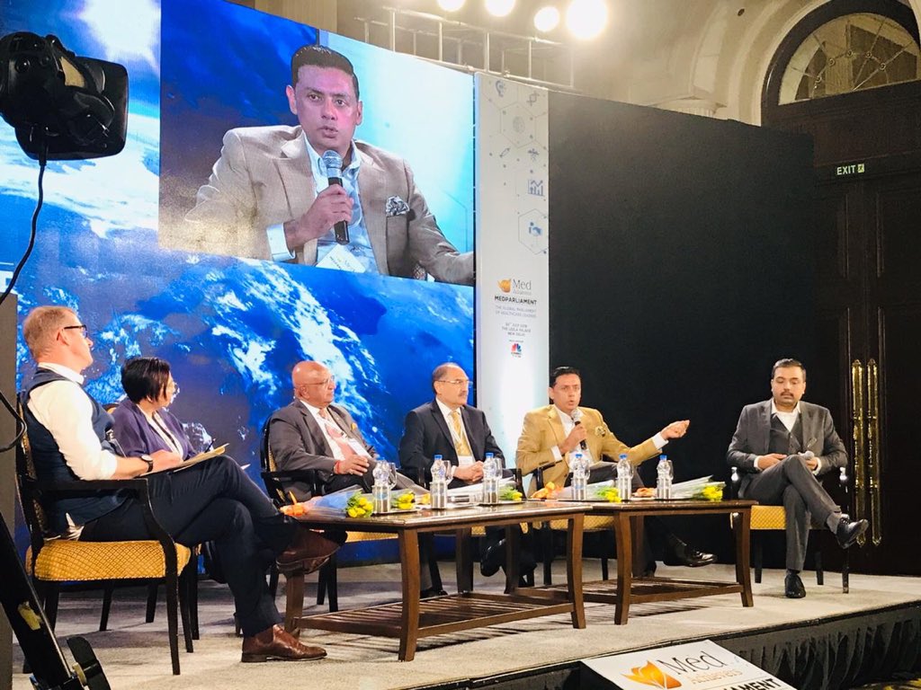 Paras_Health's tweet photo. India is the most amazing place to do business. 
Indians have not explored the real value of India and the change they can bring in here- @drdnagar, MD- Paras Healthcare
#ParasHospitals #MedAchievers #healthcare https://t.co/HYFWksaqk8