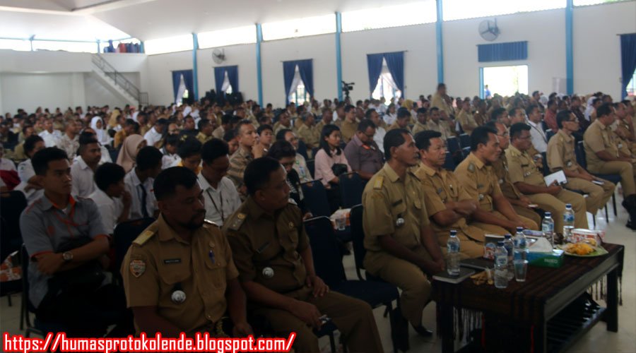 SetdaEnde's tweet photo. Kegiatan Advokasi Peduli Stunting Dalam Rangka Penyusunan Perbup Melalui Kegiatan Rembung Stunting  Bertempat Di Auditorium H.J. Gadi Djou Universitas Flores  Jln. Sam Ratulangi Ende,Senin (29/07).Kegiatan Dibuka Oleh Sekda Kabupaten Ende, Dr.dr. Agustinus G. Ngasu,M Kes,MM https://t.co/tU035L56hb