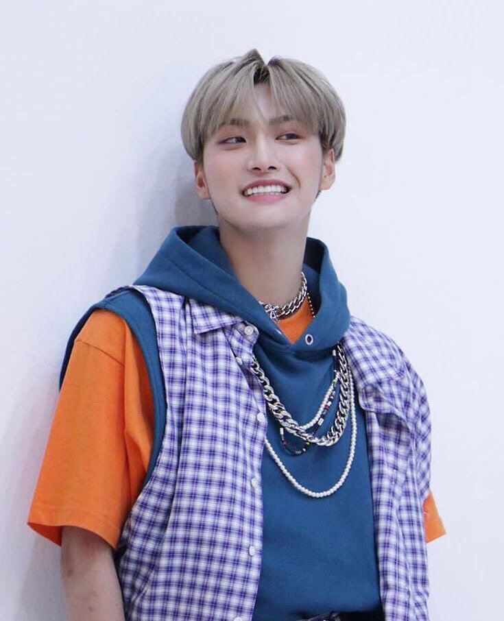 _Lee_HaSup_'s tweet photo. #TakeCareOurPreciousHwa 
Get well, the main thing that you were healthy 💞
@ATEEZofficial https://t.co/rBIKornReL