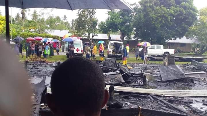 EMTVOnline's tweet photo. #NAC Board Chairman releases heartfelt message following today's #fire #fatalities near the #tokua airport, in #kokopo #ENB 

https://t.co/2E8PJnBwos https://t.co/dCkm9eHvgB