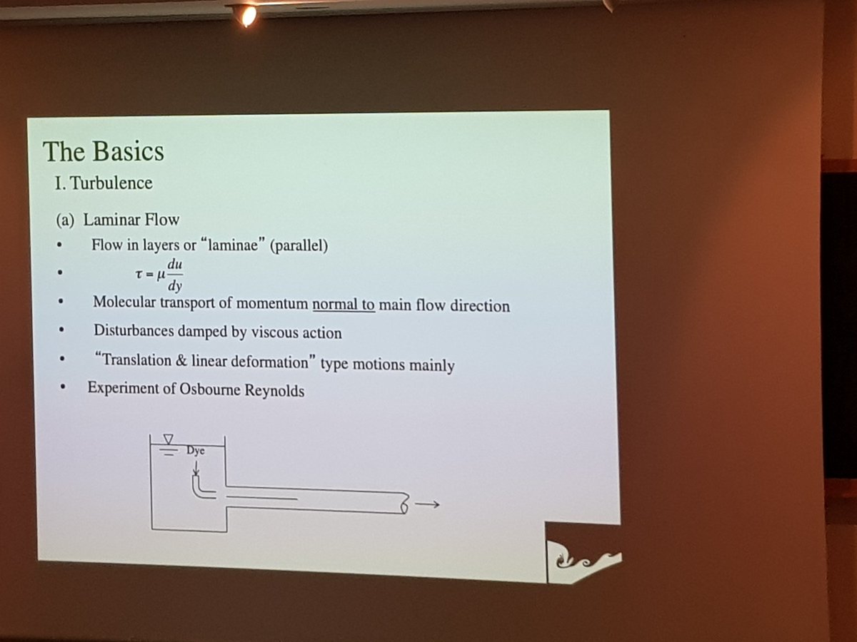 peyo3319's tweet photo. #FluidsAndHealth2019 Laminar flow applies also for liquid and the move towards a turbulent regime will appear by increasing velocity. Reynolds demonstrated that and the treshold of his famous number to take this move is admitted to be 21,000. Thanks for the lesson Mister Koseff. https://t.co/7e94HXnWb5