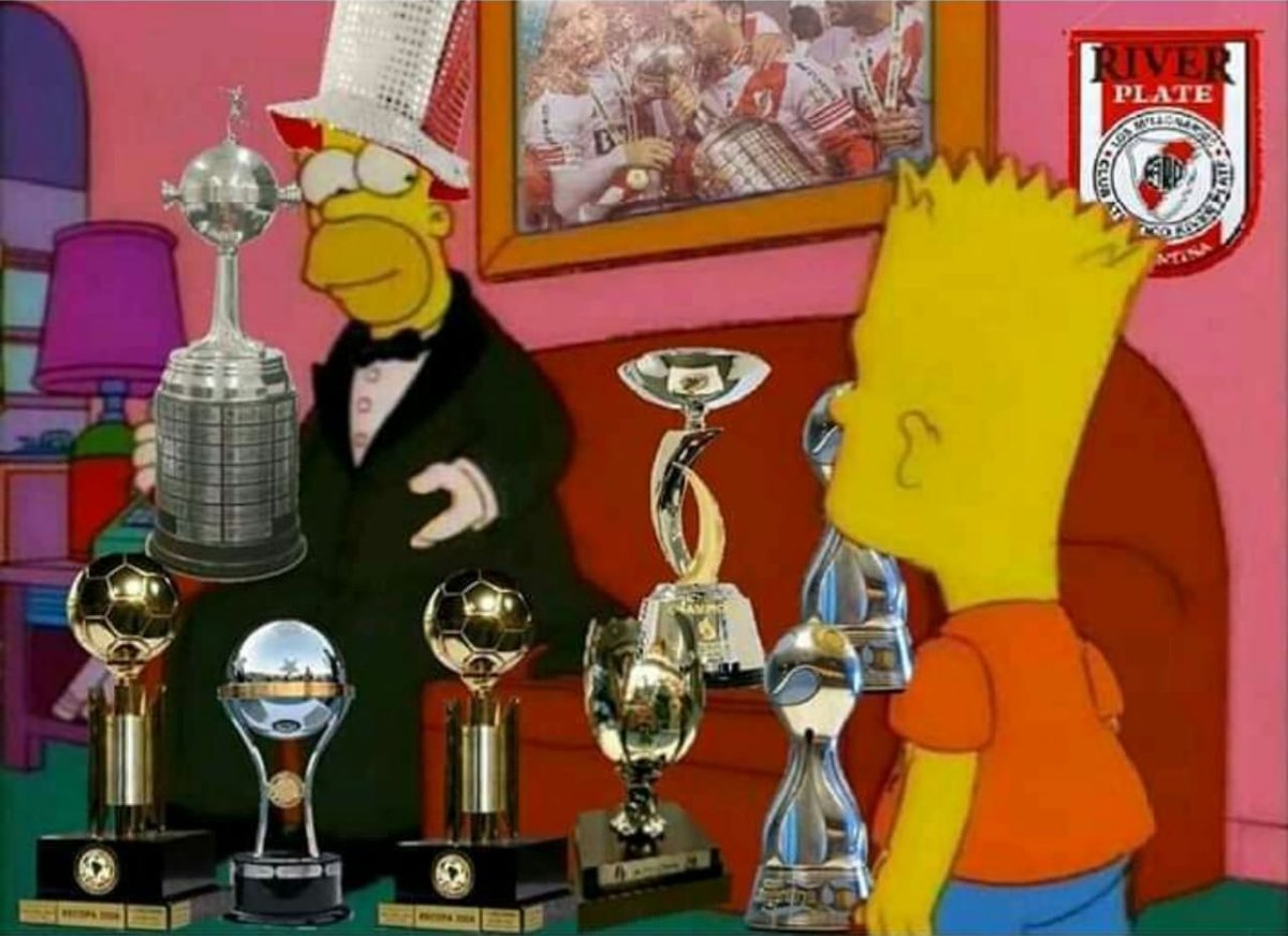 jose_lopezz3's tweet photo. - ¿Por qué tan elegante Homero?
+ Hoy juega el River de Gallardo, el campeón de América muchacho. https://t.co/GZ7ApPHfbm