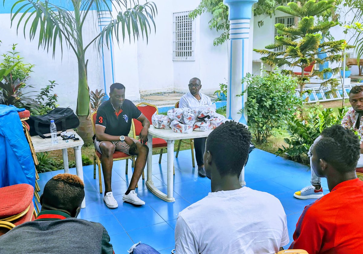 Ellain Ayao Maathay At Gmaathay Twitter