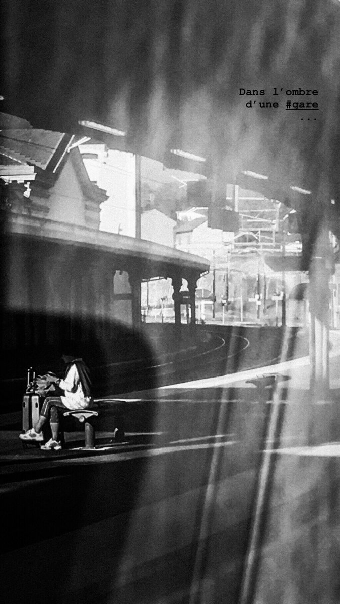Focusmood_Norka's tweet photo. Dans l’ombre d’une #gare ... By @carolinecapelle | Nor. Ka https://t.co/8NmJqwYyYS