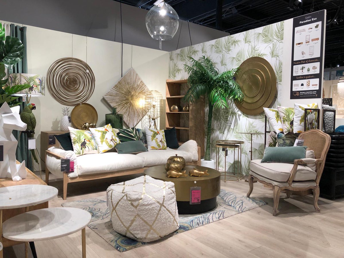 ¡Tener el salón de tus sueños es posible en Maisons du Monde! ¿Qué te parece esta maravilla al más puro estilo tropical? ¡No le falta detalle! 🌴🌺🦜
👉 bit.ly/MaisonDuMonde_…