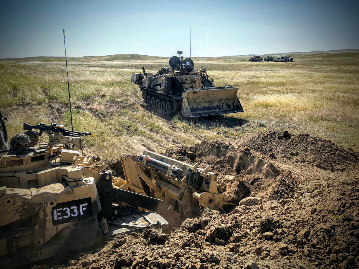 SappersBATUS1's tweet photo. It isn't always about just going forward...
@52AES @FirstFusiliers @Proud_Sappers #FollowTheSapper https://t.co/ufn4gUHpwZ