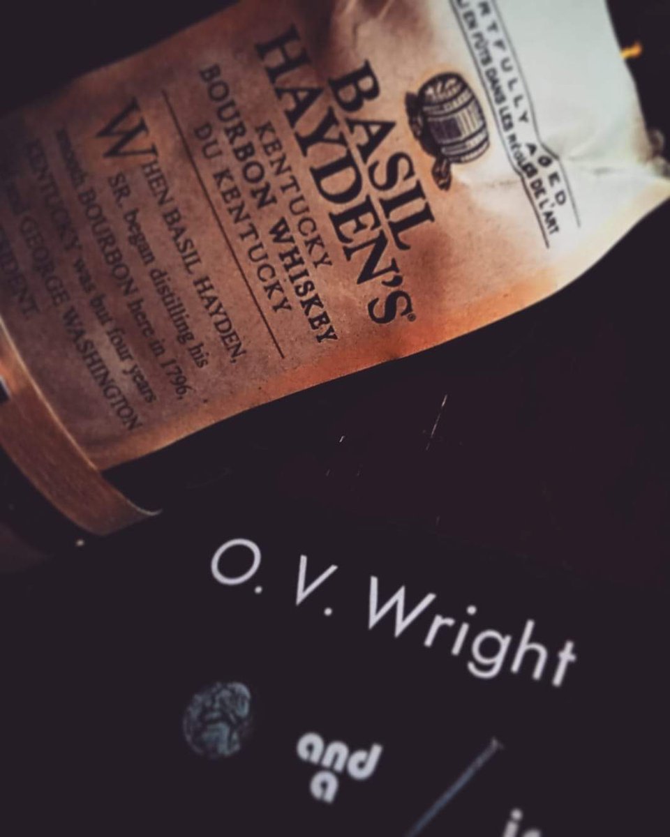 fourbars4's tweet photo. 7月もあと僅か…
暑い溶けそうです。
こんな夜はHiのうだるリズム
愛して止まないOV・Wright
石山FourBarあたりで…
今宵もぼちぼちと宜しくお願い致します。
田中タナボン彰
#fourbars #ishiyama #otsu #bar #shotbar #bluesbar #livebar #music #blues #ovwright #hirhythm
#BluesBar
#石山 https://t.co/WxpDPnklAN