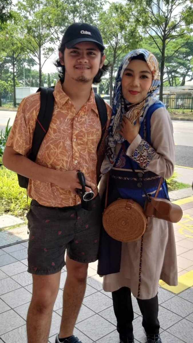 alcsygali's tweet photo. Ali with salah satu pemenang https://t.co/Ag9y7OXeqQ
