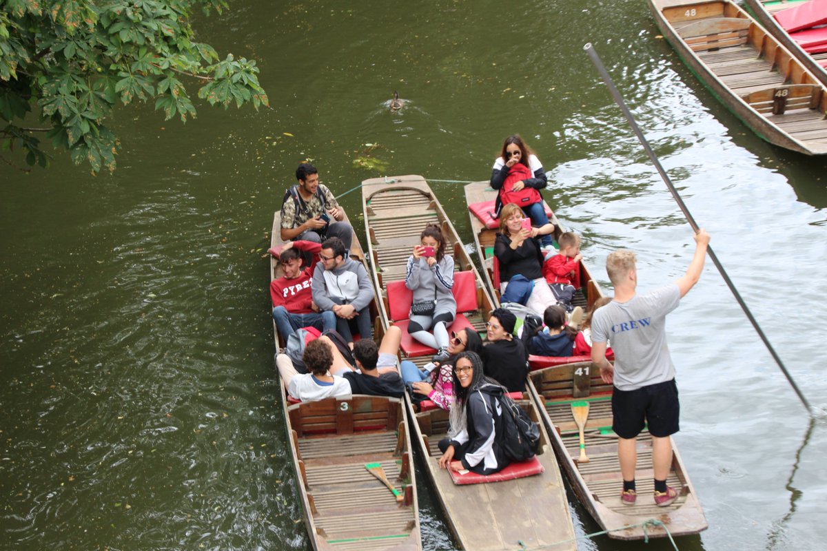 churchill_house's tweet photo. A few photos from our weekend trips to Oxford and Cambridge with Ramsgate Homestay. A little rain didn’t stop the students from having a fantastic time with our activity leaders 😄😄 #churchillhouse #Summer2019 https://t.co/nJrtCaPozU