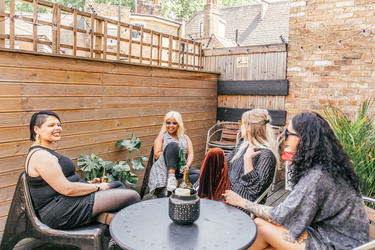 thedictionary's tweet image. Are you celebrating International Friendship day? What&apos;s a better way to do that than travelling and having fun together with your best friends? Come stay with us in the heart of East London and make the most out of it! It&apos;s such a great reason to celebrate! 🌈😍🌸🌞