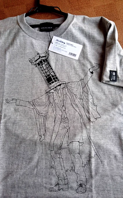 ミコラーシュTシャツを買ってしまった、啓蒙99。
これ着たら奇声を上げながら逃げ回れそ。
コミケに着て行こうかな 