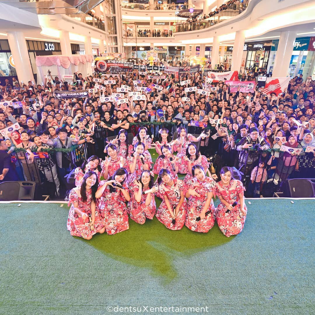 48Gedangan's tweet photo. Terus berjuang dan semangat buat kalian, Jangan dengarkan orang yg modal bacot doang di sosmed.. Jadilah diri kalian sendiri.. @_JKT48TeamT @achanJKT48 https://t.co/cmbiIFO7Bc