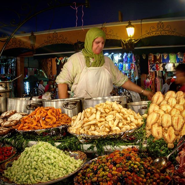 KarinDrunen's tweet photo. Reposting @maxlgdkech: - via @Crowdfire
Jemaaelfna 2011, gargote n°1, chez Aïcha 😜🇲🇦🌶👍❤ #morocco #maroc #marruecos #marrakech #marrakesh #loves_morocco #jemaaelfna #jemaaelfnasquare #night #streetmarket #streetlife #streetfood #medina #inmarrakech #inmorocco #photooftheday https://t.co/SvQiOoZsM2
