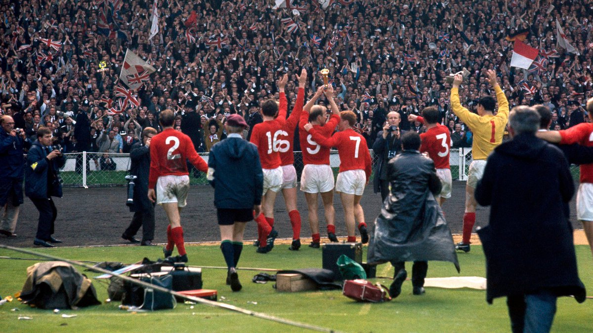 53 years ago today: our finest moment 🏆

#threelions