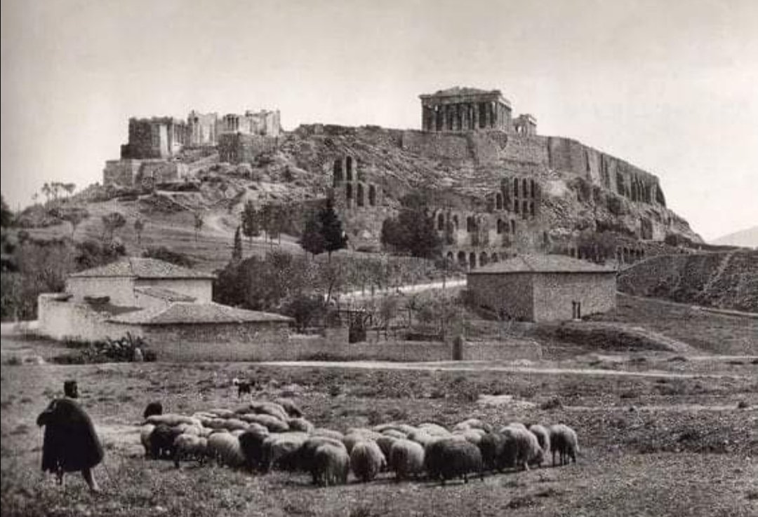 CedernaIs's tweet photo. Acropoli di Atene all'inizio del '900 https://t.co/12Hmb3Bjvb