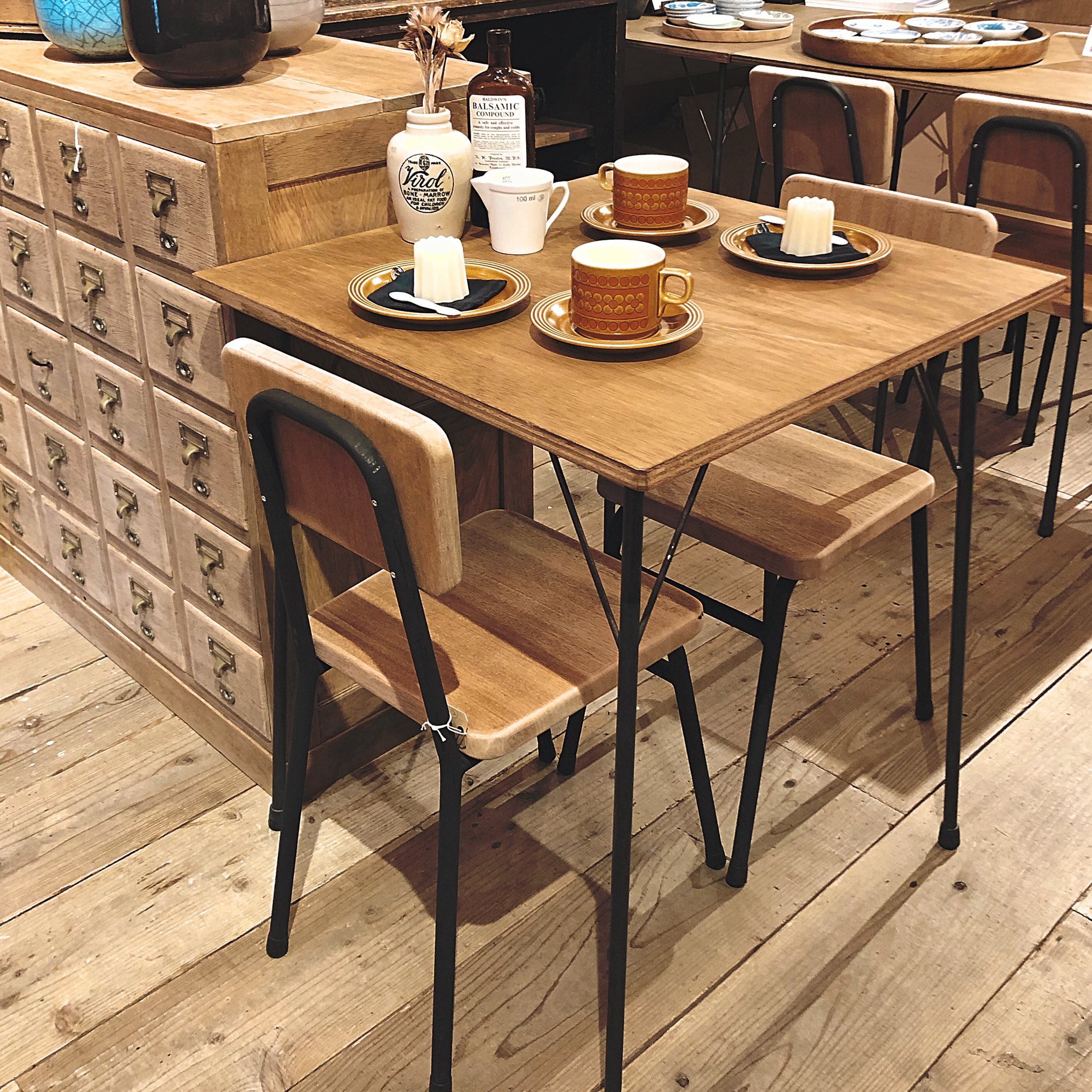 ひぐらし古具店　カフェテーブル ひぐらし古具店のオリジナルテーブルご紹介 | ブログ『ヒグラシ