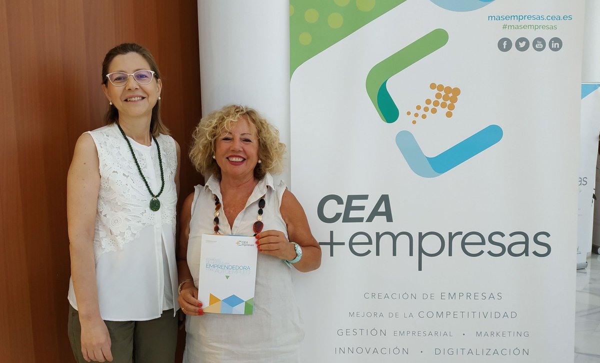 asempal's tweet photo. La empresa de reprografía Copia Master, de María del Carmen Avilés, proyecto más valorado en #networkingE2e #Almería celebrado en #Asempal. #MásEmpresas @CEAes_ https://t.co/6gWXUXZER9
