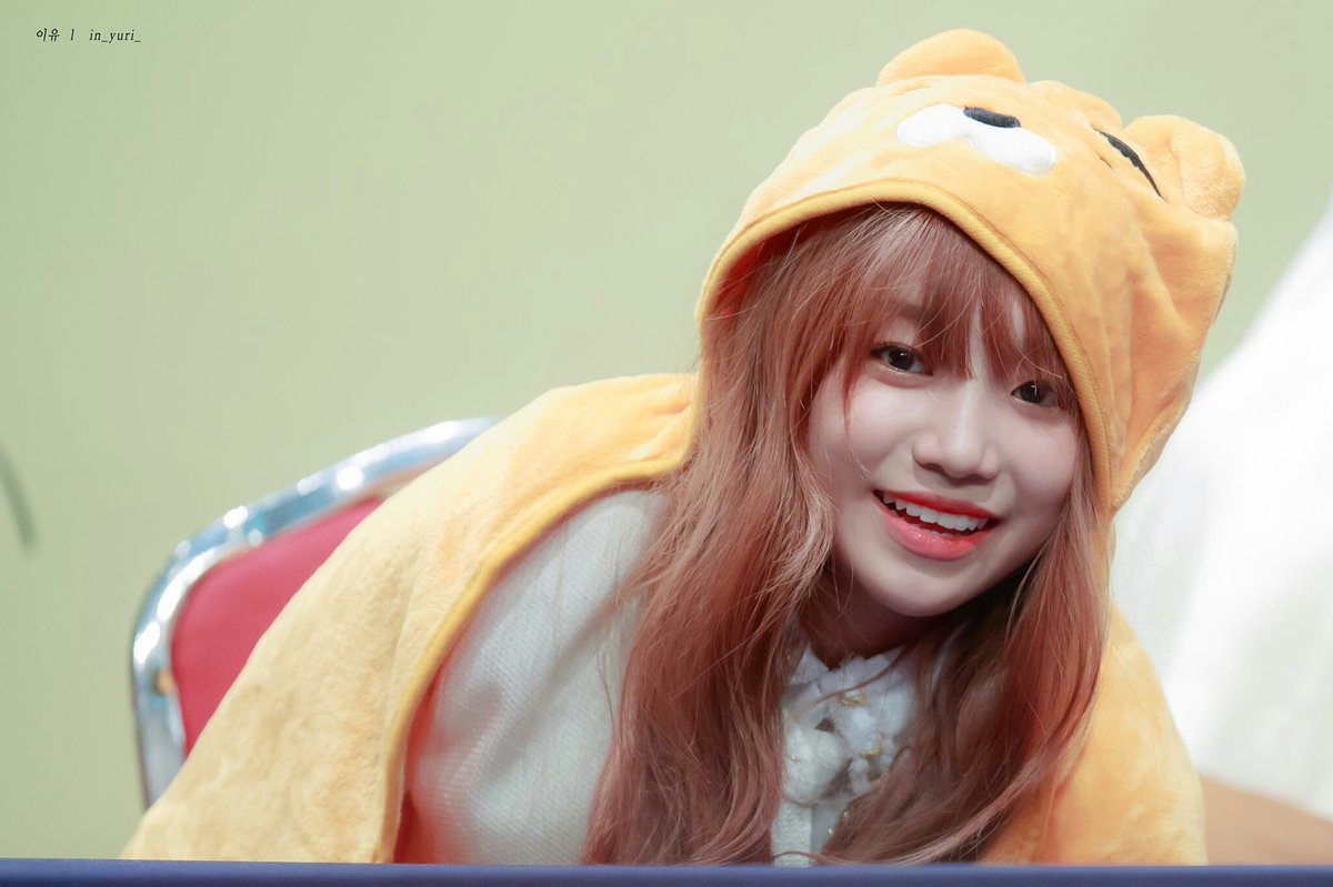 ultsoori's tweet photo. nothing i just miss yuri https://t.co/gDTi5G1IMX