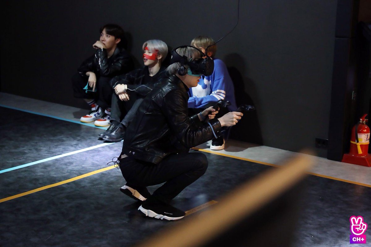 DdaengLife's tweet image. RUN BTS!! 2019 - Epi 82 📸 (1/2)

🦆
#MTVHottest BTS @BTS_twt