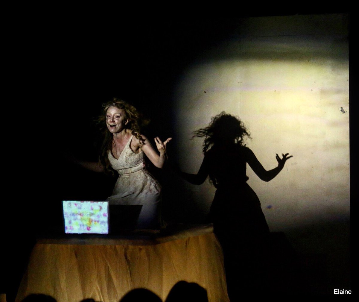 Ireneie_cat's tweet photo. Fantastic response last night from our last-pre Edinburgh show in the Jonathan Swift Theatre in Limerick. Have just arrived in Edinburgh now for our tech at 11am ✈️🎭 #Edfringe #GoneFullHavisham @Gildedballoon @edfringe #Theatre #modernday #misshavisham #asyouhaveNEVERseenher https://t.co/2JswCEp1LU