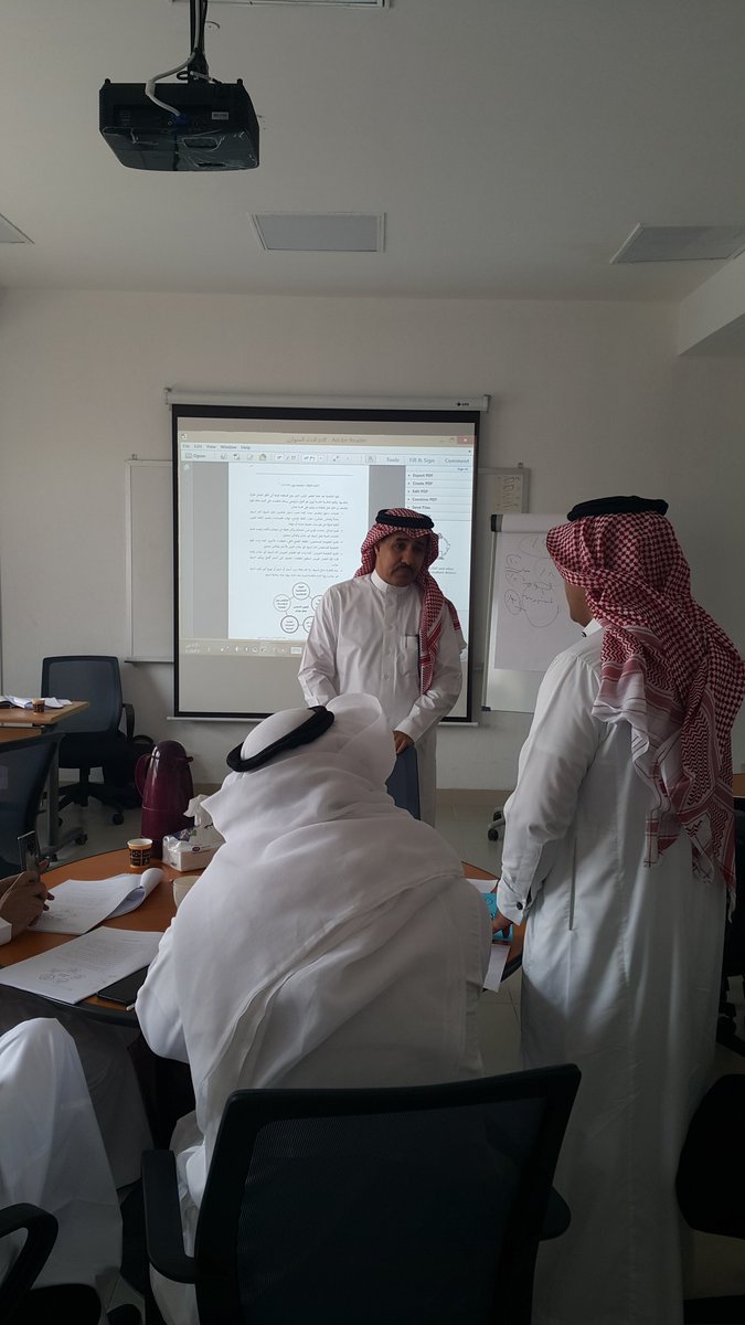 Trainingnorthj1's tweet photo. جانب من برنامج ( التخطيط الاستراتيجي بإستخدام بطاقة الاداء المتوازن )
المدرب / د. سعود حامد الخديدي https://t.co/SKeL77xRRm