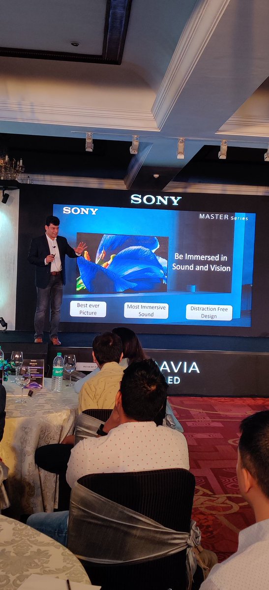 sony_india's tweet photo. Sony India's MD, Mr. Sunil Nayyar addressing the media at the #SonyMasterSeries #BRAVIAOLED #A9G launch. #TheUltimateVisualExperience https://t.co/Xxey9JF4Rd