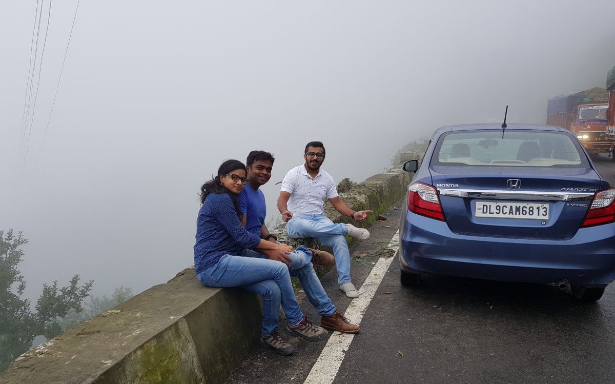 RollingTwoos's tweet photo. Some sight seeing in Shimla! https://t.co/unoYD8t1hQ