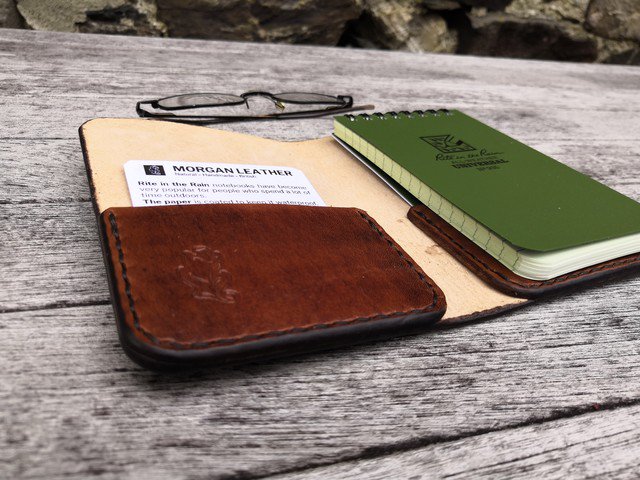 ukmorganleather's tweet photo. Rite in the Rain notebook cover made in England from oak bark tanned leather. The notepad slides into a pocket on the right with space for folded notes on the left.
This piece was leather was dyed dark brown by myself.
@riteintherain
#notebookcovers #leathernotebook #notebook https://t.co/rPTuMJJIXX