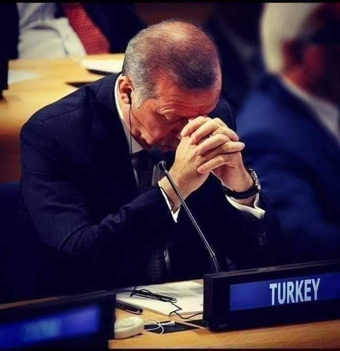zyabzdgn's tweet photo. Paraya, Makama, Güce mi ihtiyacın var? Tabiki hayır!
Sabahın akşamın belli değil, uykusuz duruyorsun. Çok yoruldun, biliyoruz. Duâlarımız ve desteğimiz daima seninle Reis.🇹🇷
Allah sana güç kuvvet versin. Ömrünü uzun eylesin.
#Duâlarımızdasın @RTErdogan #salı https://t.co/V4SVEYxmRA