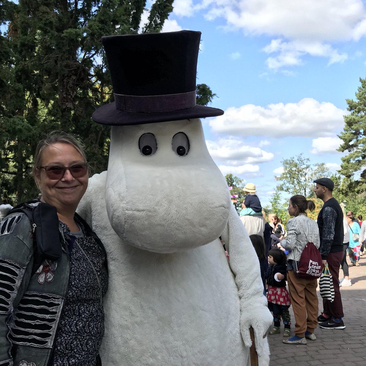 Rockraven66's tweet photo. Moomin and me! #Moominvalley #Finland #Suomi https://t.co/Go5swtr4Rw