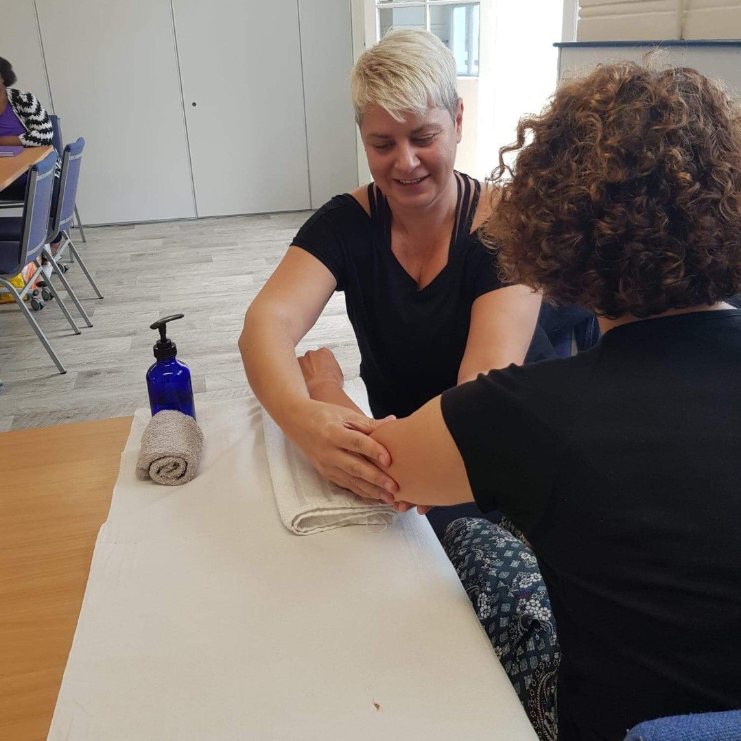 LAMPCharity_'s tweet photo. Our latest contribution to #30Acts is from Carly Armitage, who is supporting Lamp by offering to provide guided relaxation sessions, and basic massages as a goodwill gesture to the Carers from our monthly Carer’s groups in and around Leicester! A huge THANK YOU! 💙 https://t.co/kTgdTkaYKB