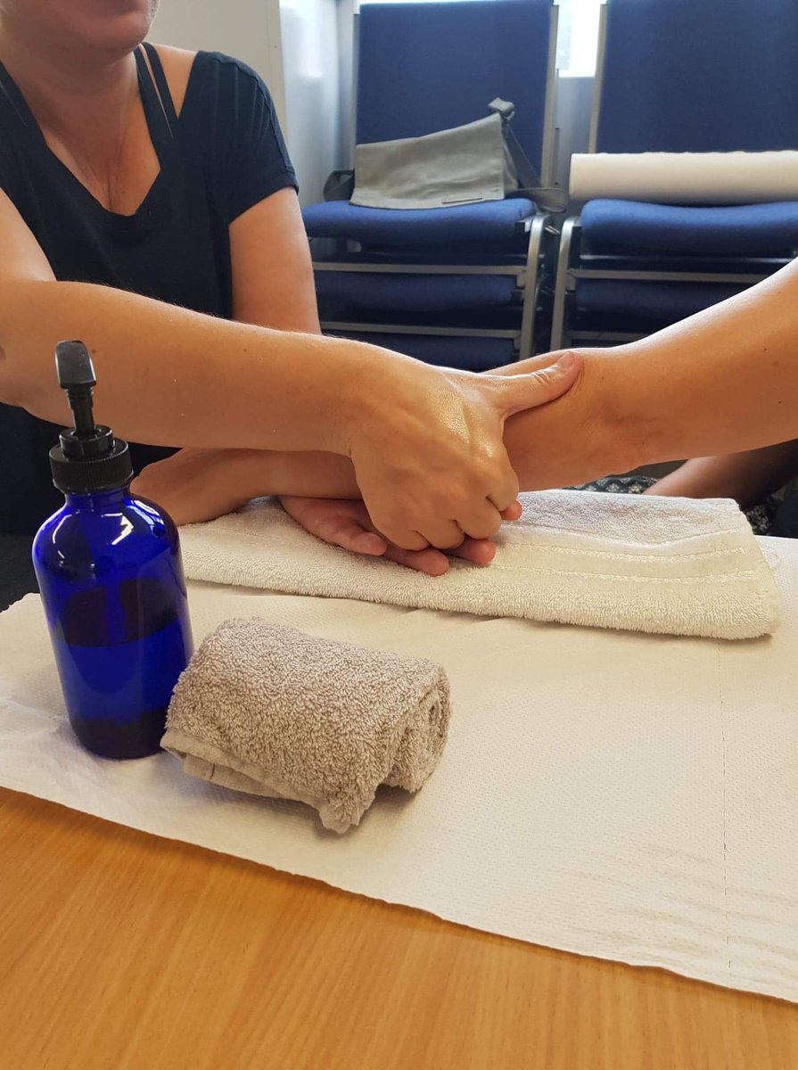 LAMPCharity_'s tweet photo. Our latest contribution to #30Acts is from Carly Armitage, who is supporting Lamp by offering to provide guided relaxation sessions, and basic massages as a goodwill gesture to the Carers from our monthly Carer’s groups in and around Leicester! A huge THANK YOU! 💙 https://t.co/kTgdTkaYKB