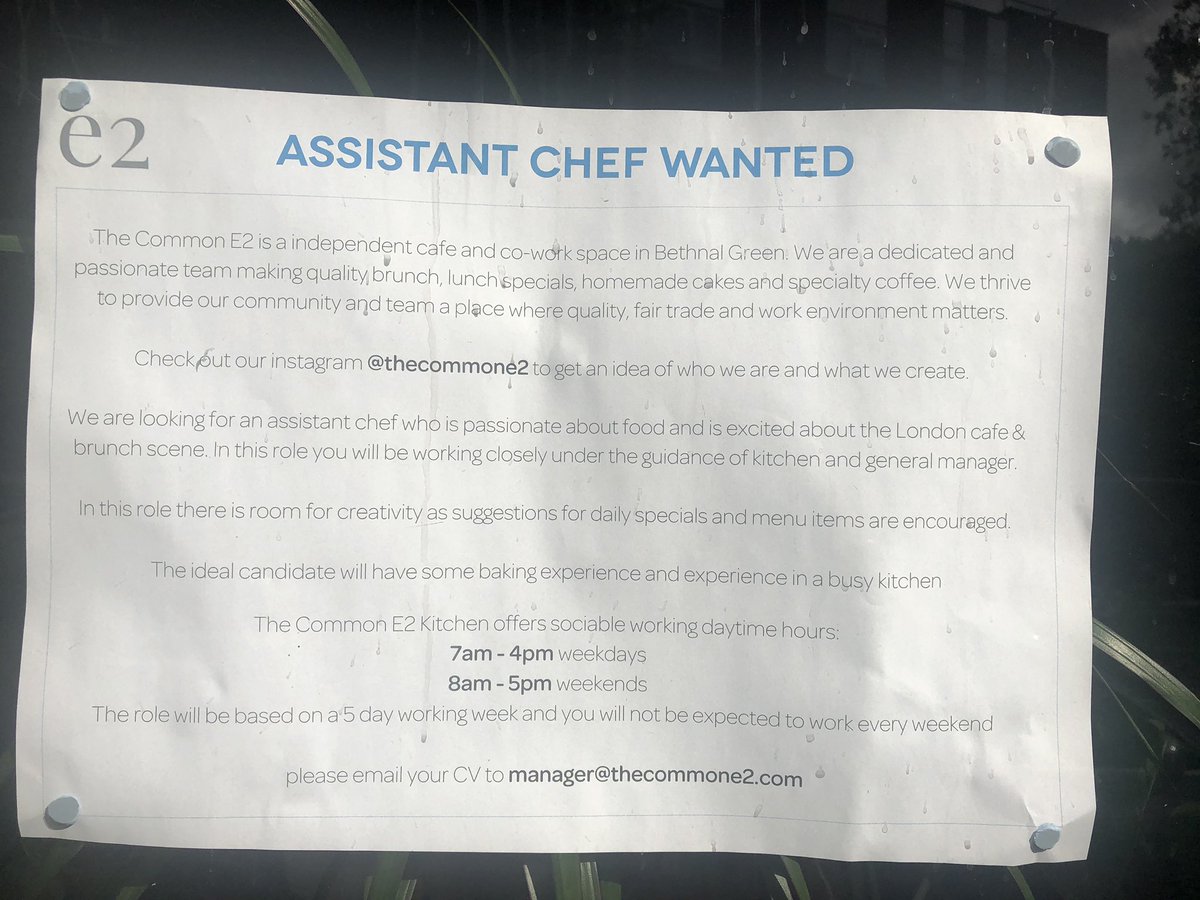 KristjanByfield's tweet image. The fabulous lot @TheCommonE2 are looking for a new assistant chef! So if you’re looking for a chef job, or know someone who is, and you don’t mind the idea of seeing me several times a week then send them your cv! #AssistantChef #cv #job #AwesomeTeam #DreamJob