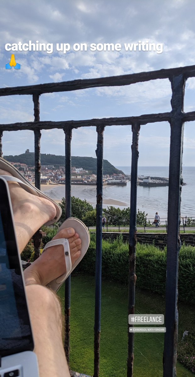 pauldrurybradey's tweet photo. so lucky to have space to think &amp; write 🙏

#Scarborough #yorkshirecoast #northcreates https://t.co/jKlMKB0sIF