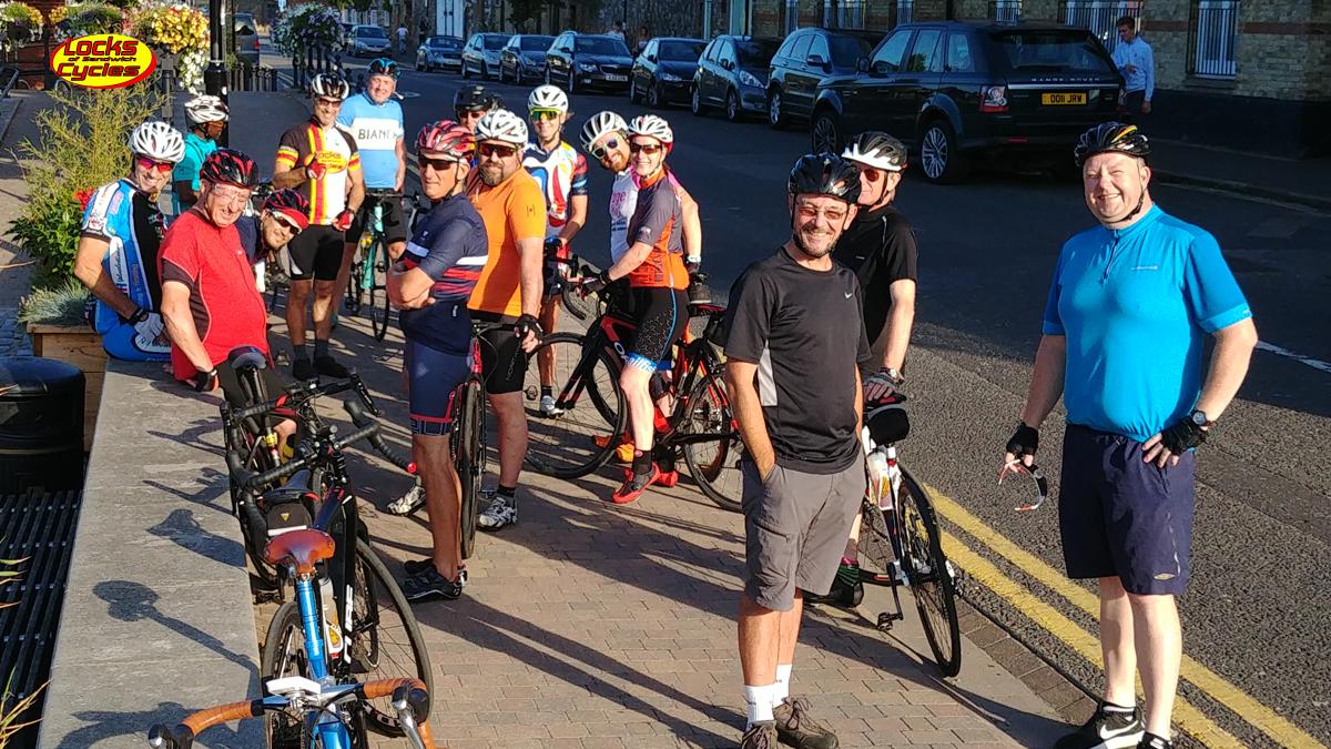 locksofsandwich's tweet photo. Great ride out last night with 20 showing up at the Quayside/en route to join the ride. Was great to see some new faces and one that hadn't been out for a long time with us. #shopride #groupride #LocksofSandwich #localbikeshop #ridesocial #fromwhereweride #summermiles https://t.co/Nk59KsUS0K