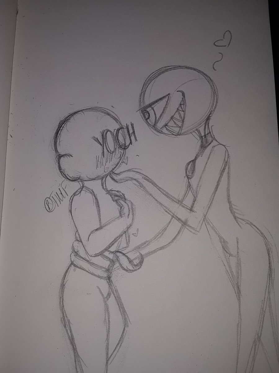 Firebug1011's tweet photo. Did a your OC here sketch. I would do it digitally but my tablet is old and it will take me forever to do on my phone. I don't even think people would even both so oof. Just gonna leave this here.
#yourochere #oc #simon #fml https://t.co/zTVqe4sAcf