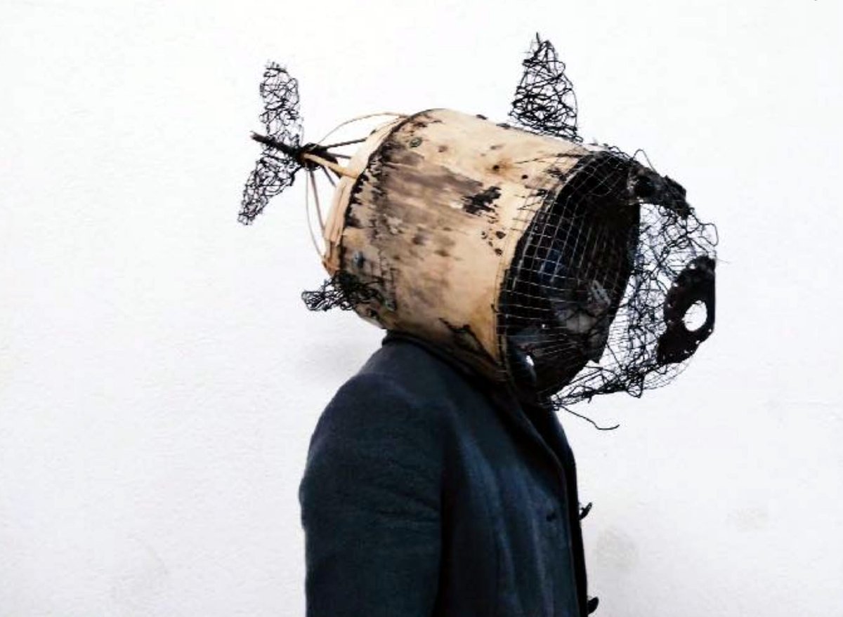 Quan? Avui! 
On? Al Pati de l'Escola Ondara de Tàrrega, dins del Programa de Suport a la Creació. 
A quina hora? A les 20h.
I que passa? La Cia. Hotel iocandi farà un assaig obert de ’Peix'. Espectacle de petit format basat en les disciplines del circ, el pallasso i la música.