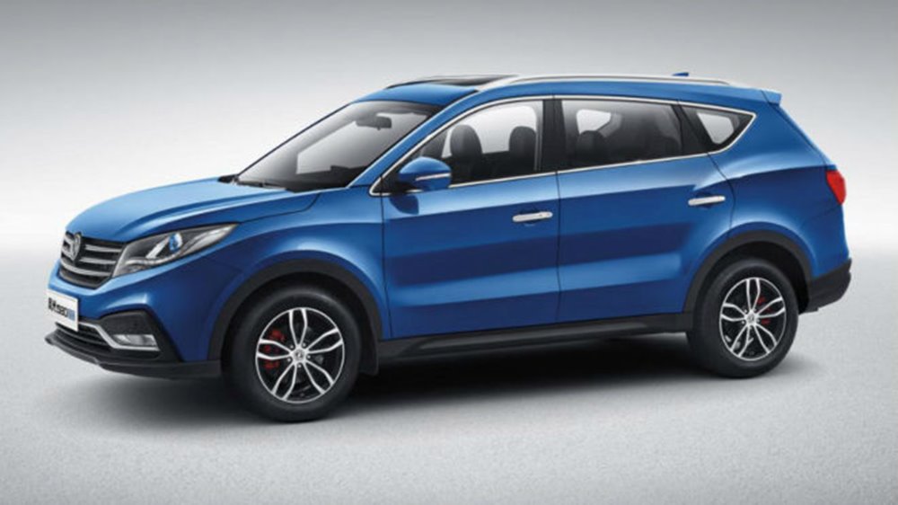 Rulymanso's tweet photo. https://t.co/MRzsgI6w7e #DSFK llega a España con su 580, un #SUV muy aparente a un precio de derribo. @GrupoJulianBUR https://t.co/bFIHY7kil9