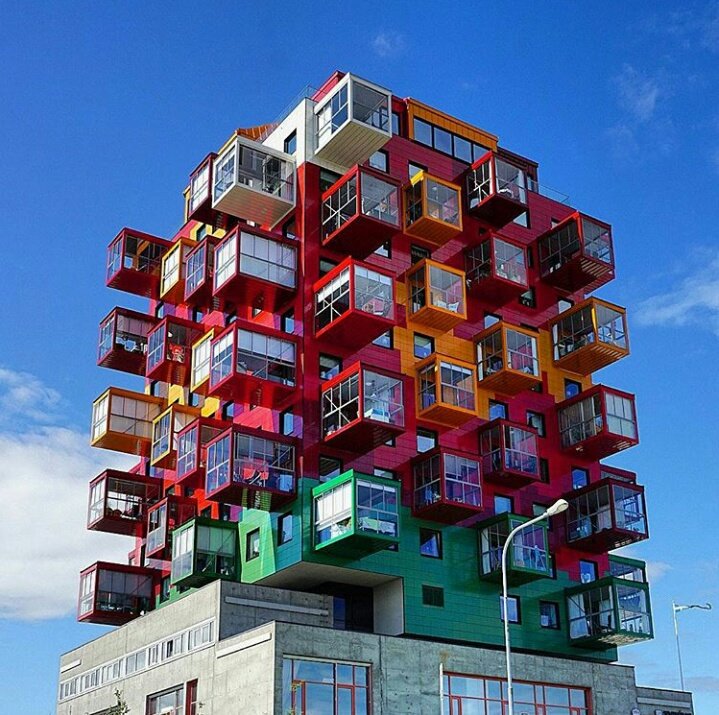 actioncat1226's tweet photo. credit due to @/jessikakendsy, @/trollhare, @/holmen_hakan, and @/haznewz (in order) on instagram. using these pics as references so i can buld it in minecraft 😅 it's a complex architectural build in sweden called "ting1" https://t.co/HnCsnrqQIe