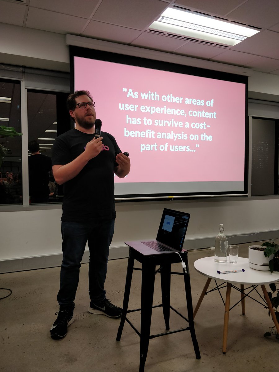 mwelker's tweet image. Packed crowd tonight at #contentmelb for @pdstafford insights on meshing journalism with #uxcopywriting