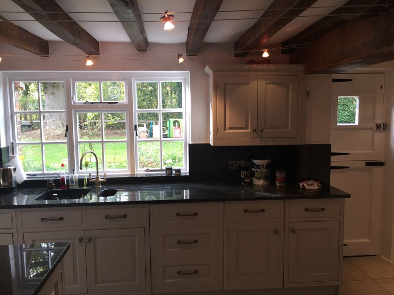 kandmdecorating's tweet photo. A kitchen #decorating project in #Southwater. Applied #Crown trade clean extreme white emulsion to ceiling &amp; Walls. #Dulux white satinwood to windows, doors, frames &amp; skirting. #PaintLibrary cotton 5 to doors, drawers, plinths etc., see case study https://t.co/p8N7P0b3mc https://t.co/qJnonGRz9c