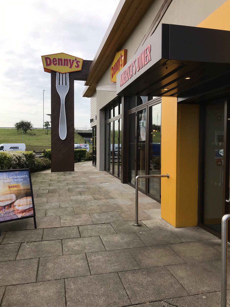 disscot_com's tweet photo. #dennys #dennysglasgow #dennysbreakfast #breakfast #glasgow #food #pancakes #dennysgrandslam #full #bottomlesscoffee #tasteoforlando #disscot #tasteoforlandoinscotland https://t.co/8Xh2KFFSx7