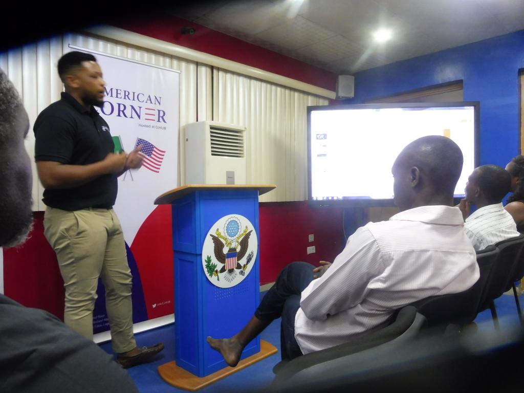 Okonkwo_Kenn's tweet photo. Drones & Agriculture!!!
It was amazing to be here to Learn about Drone technology & how it can be deployed to increase agricultural production especially in the African context.
#agritech
#Youthin https://t.co/QVMCR0dAL9