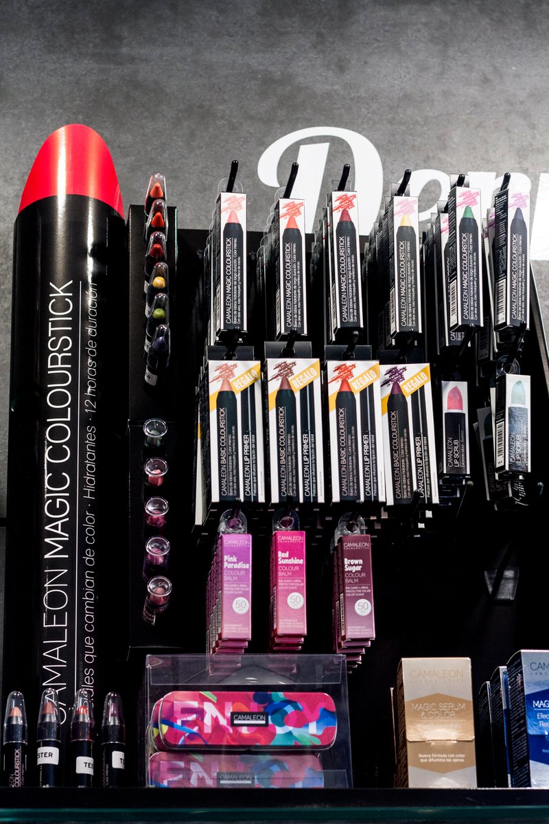 MiFarmaciaSalud's tweet photo. Pon color a tu verano con cosmética @camaleon_spain : labiales, blush, concentrados cosméticos faciales, sérum para bolsas y ojeras y bálsamos y exfoliantes labiales https://t.co/8HlQtBTal8 #dermofarmacia #beauty #camaleoncosmetics https://t.co/2yfqdWBdC5